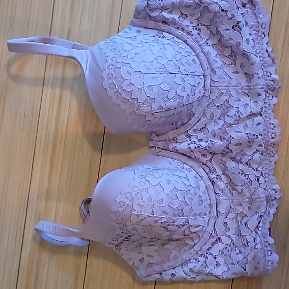 Mauve lace bra